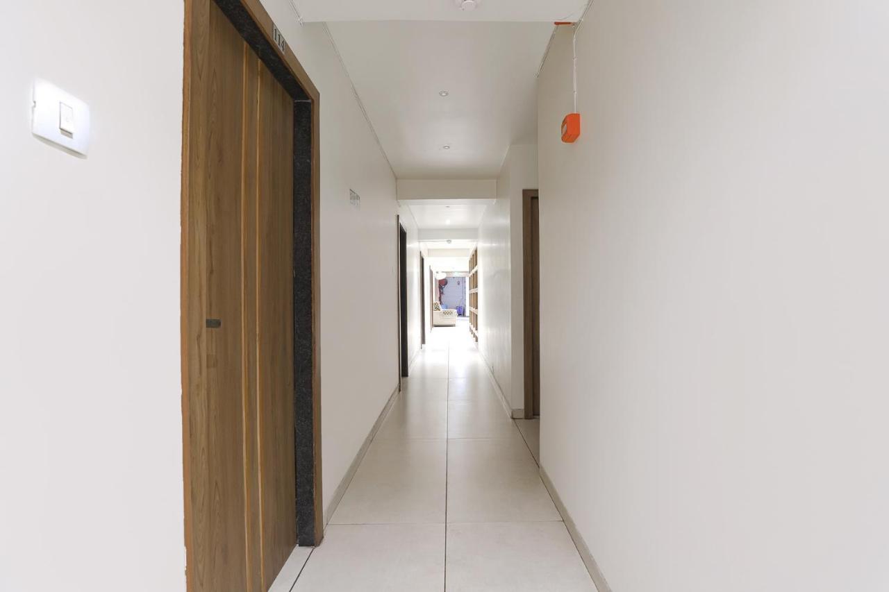 Fabhotel Bharosa Inn 아흐메다바드 외부 사진