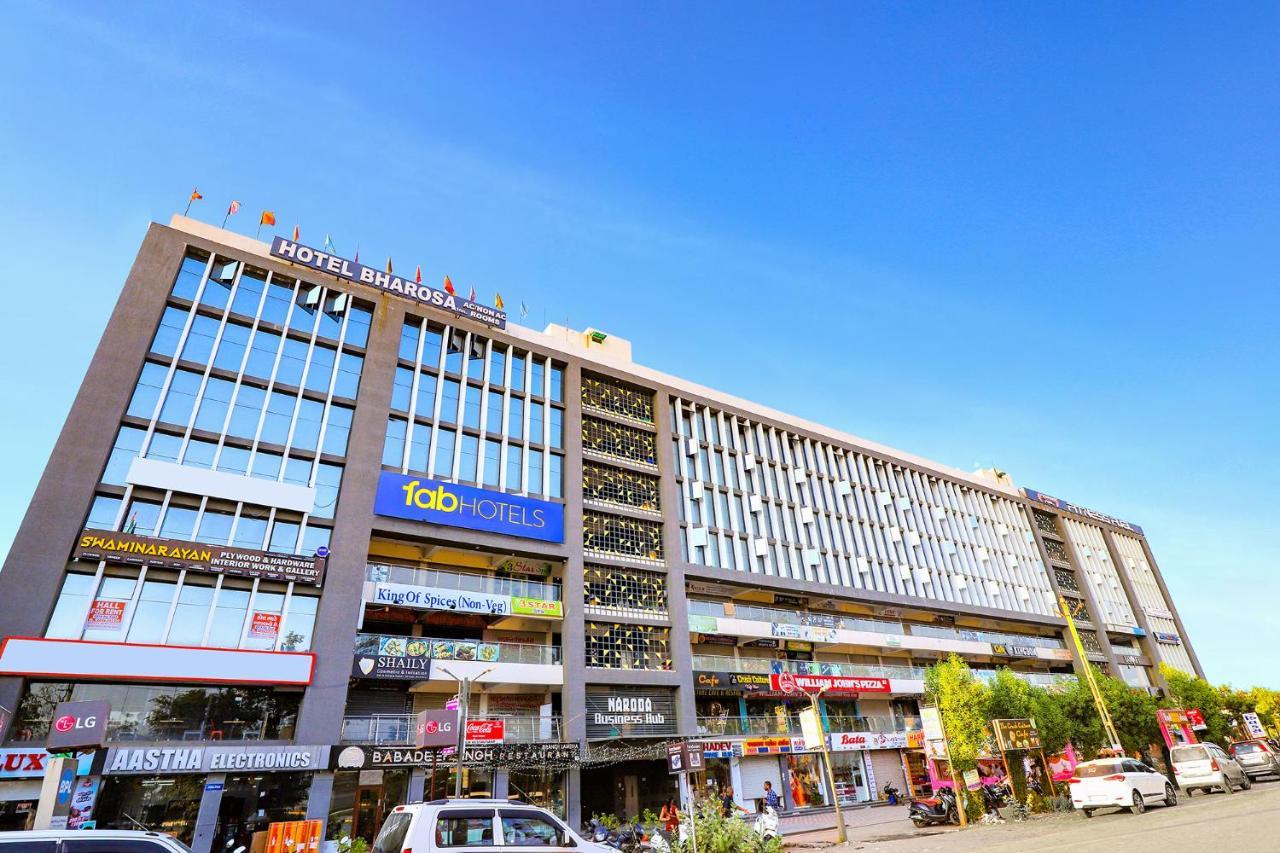 Fabhotel Bharosa Inn 아흐메다바드 외부 사진